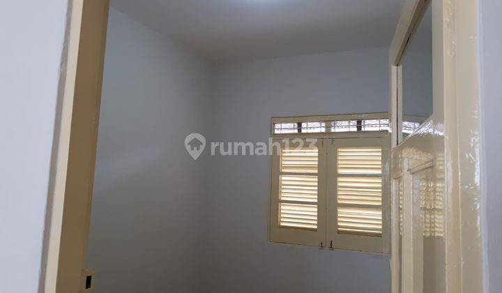 rumah modern nyaman lokasi di daerah sukajadi  2