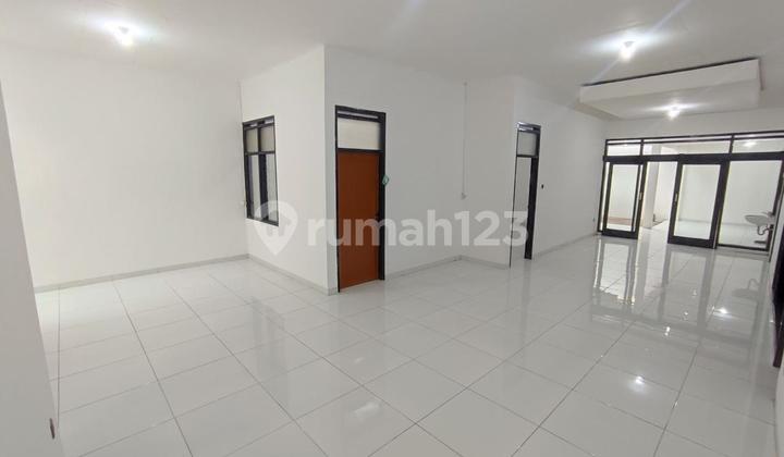 rumah minimalis 2 lantai siap huni di leuwi panjang