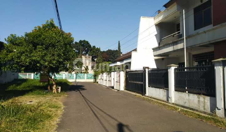 rumah modern minimalis lokasi di sayap bkr 2