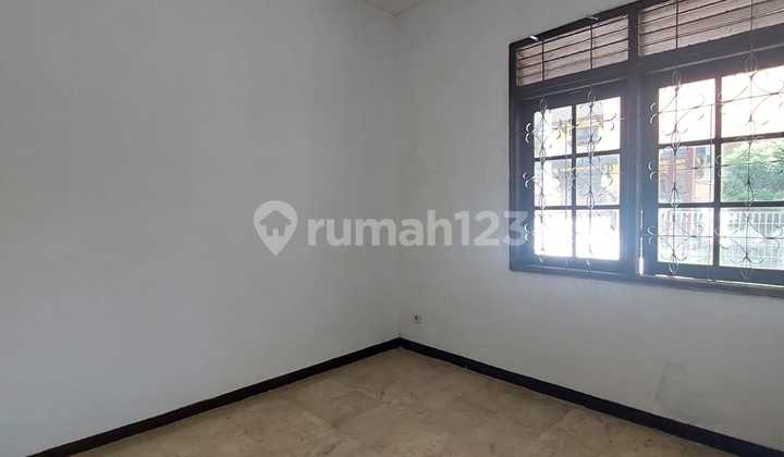 a comfortable minimalist modern house in the muara complex