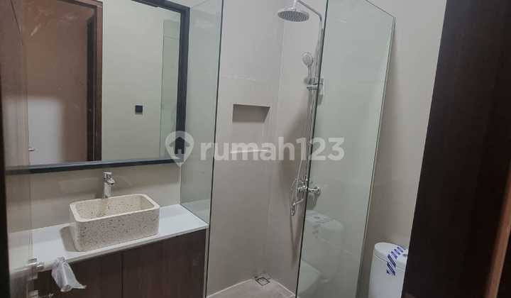 Rumah Nyaman Minimalis di Komplek Batununggal 2