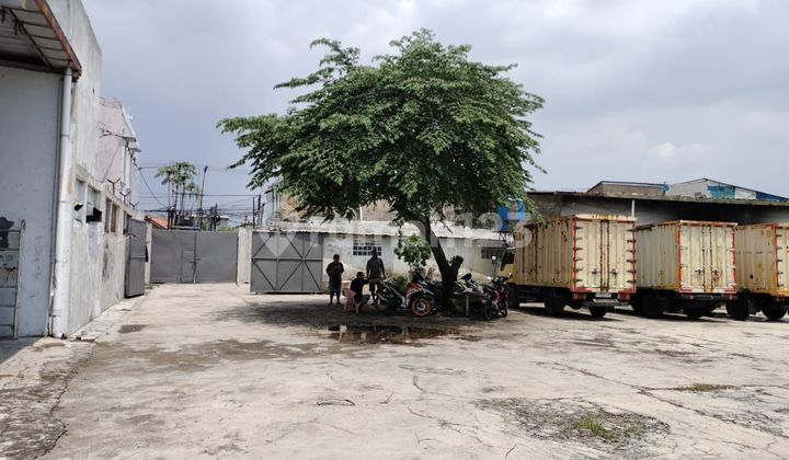 Warehouse Ready for Use in Margahayu Area for Sale