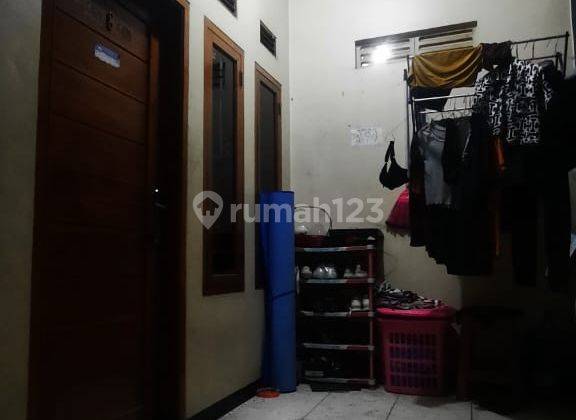 Kosan Aktif di Sayap Lengkong Lokasi Strategis 2