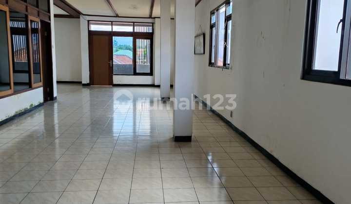 For Rent: House and Badminton Court, Moh Toha, Bandung 2