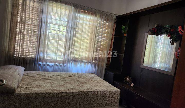 rumah nuansa villa terawat siap huni di sariwangi 2