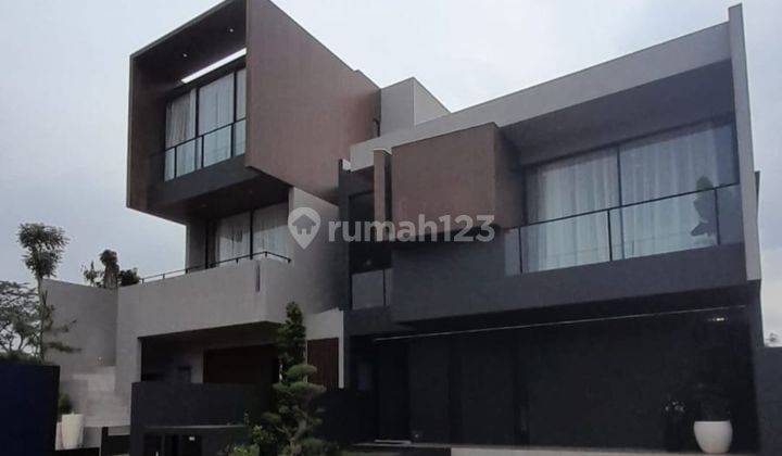 Rumah Modern Minimalis Dengan Fasilitas Lengkap Di Depok 1