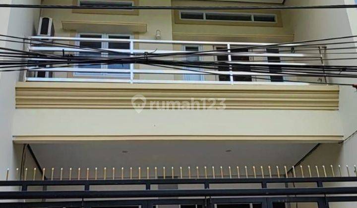 Sewa Cepat Rumah 3 Lantai Utk Usaha Gdg Mas Raya 1