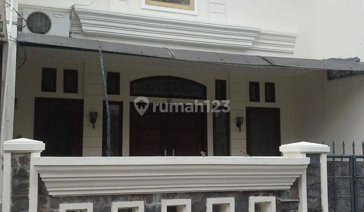 Rumah 2 lantai bagus cantik aman banjir kelapa gading 1