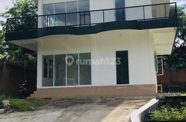 Villa Baru Renovasi Pemandangan Memuaskan di Megamendung Bogor 2