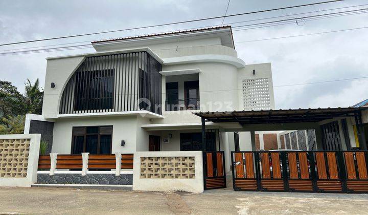 Rumah Baru Pemandangan Hijau Lantai Granit Di Cipanas Puncak 1