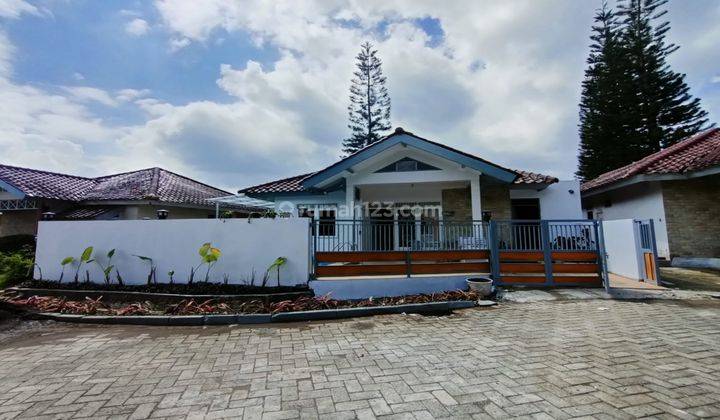 Villa Siap Huni Private Pool Furnished Strategis Kota Bunga  1