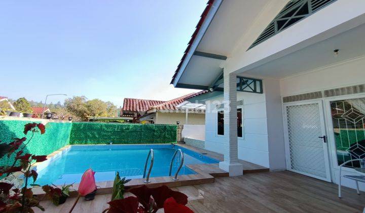 Villa Siap Huni Private Pool Furnished Strategis Kota Bunga  2