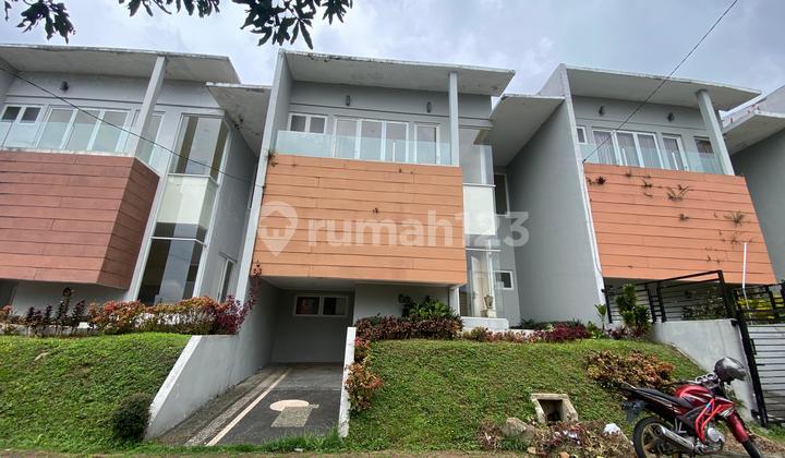 Hot Offer Villa Nyaman Siap Huni Di Cipanas Puncak