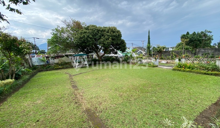 Rumah Belanda Cocok Untuk Usaha/huni Samping Jalan Raya Nasional 2