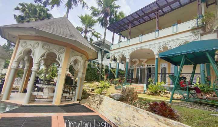 Villa Mewah Siap Huni Belakang Danau di Kota Bunga Puncak 2