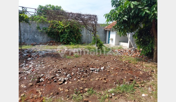 Hot Offer! Strategic Land in Tangerang at a Low Price. Hot Offer! Strategic Land in Tangerang at a Low Price.