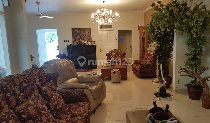 Rumah 2 Lantai Bagus Semi Furnished di Pesanggrahan, Jakarta Selatan 2