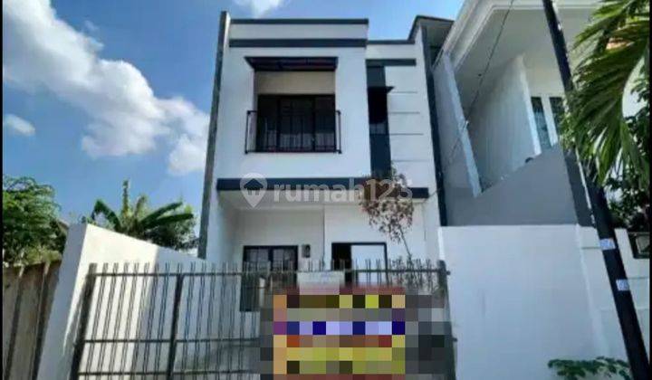 Dijual Rumah Bagus Murah Siap Huni Komplek Green Garden Jakbar 1