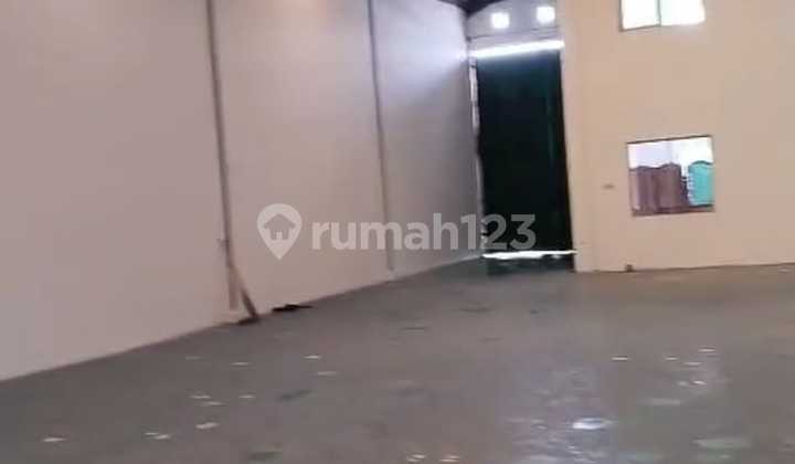 FOR RENT: RENOVATED WAREHOUSE READY TO USE IN NIAGA TERPADU DAAN MOGOT