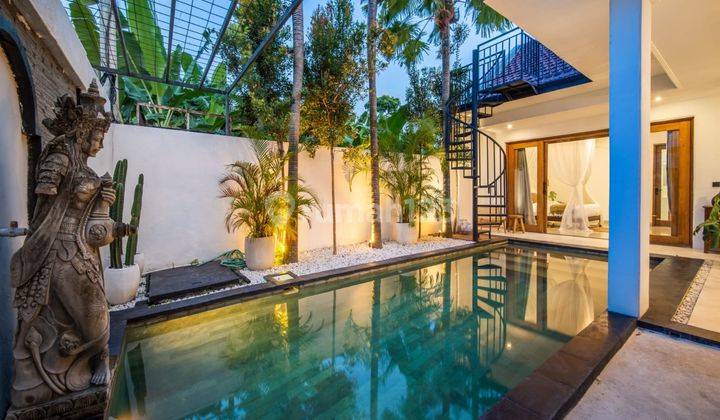 FOR RENT VILLA LUXURY TUMBAK BAYUH 2 BDROOM 3