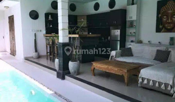 FOR RENT VILLA LUXURY UMALAS Rumah di Jk. Bumbak SHM Bagus Selatan 6