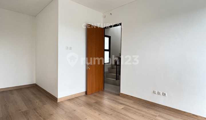 For Sale House Near Sis Metland Menteng East Jakarta 2