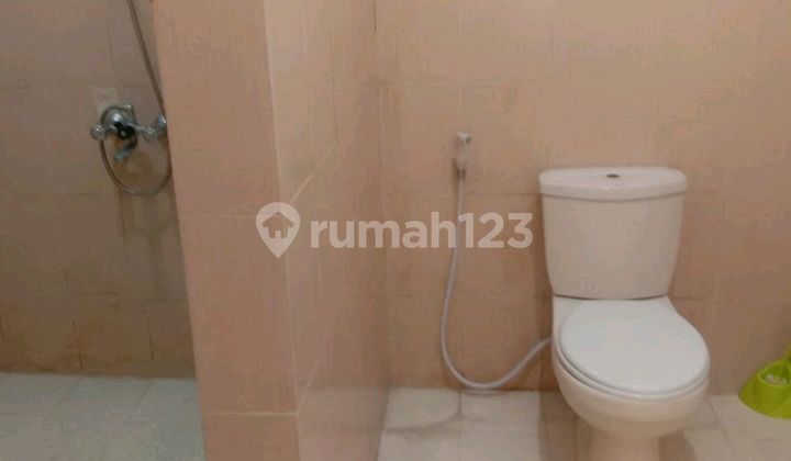 Disewakan Rumah 2 Lantai di Kayu Putih Jakarta Timur 2