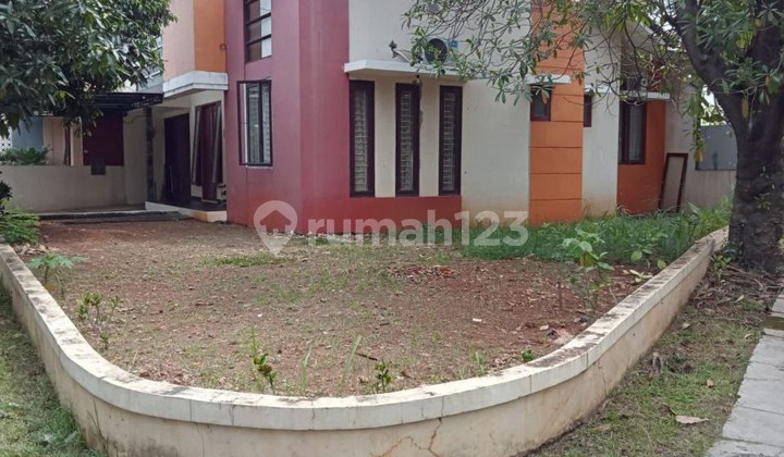 Price Reduced For Sale: Hook House in De Sanctuary Housing Complex, Jatimakmur, Pondok Gede, Bekasi.