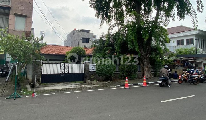 Dijual Rumah di Cempaka Putih Tengah Jakarta Pusat Dijual Rumah di Cempaka Putih Tengah Jakarta Pusat