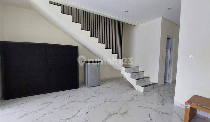 Rumah Baru 2 Lantai Jimbaran Murah Modern Minimalis Bawah 2m