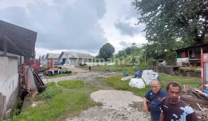 Strategic Land at Kilometer 5.5 Balikpapan with Major Road Access Strategic Land at Kilometer 5.5 Balikpapan with Major Road Access