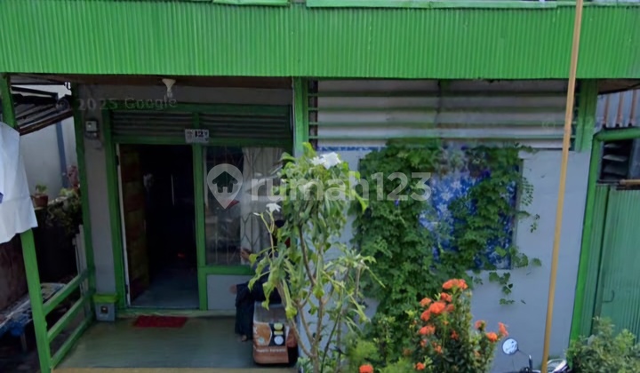 Tanah Lokasi Strategis Tengah Kota Plus Bangunan Rumah