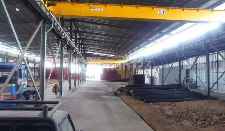 Strategic Luxury Warehouse Samarinda Inc Shop House, Office, Mess