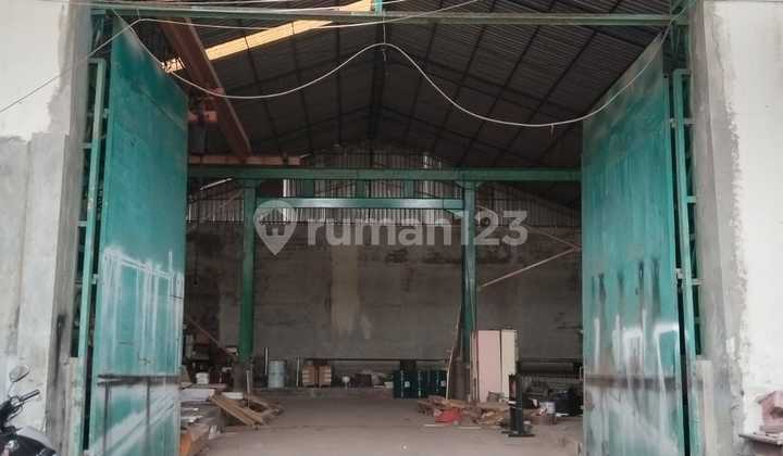 Gudang Di Terboyo Park  1