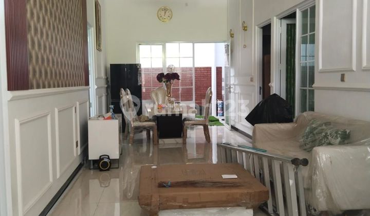 Rumah bagus di Rafflesia Graha Padma Semarang. 2