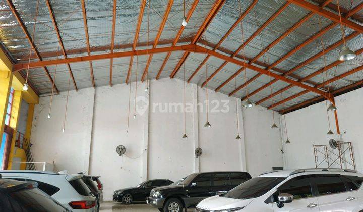 Gedung Showroom Puri Anjasmoro Semarang Barat . 1