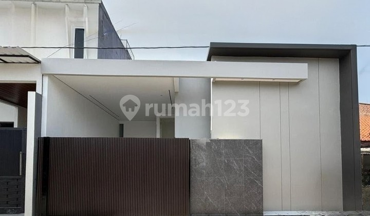 Nice House in Tanah Mas, West Semarang 1