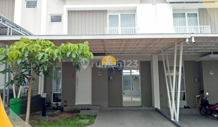 Rumah Modern Di Paramount Village Semarang 1