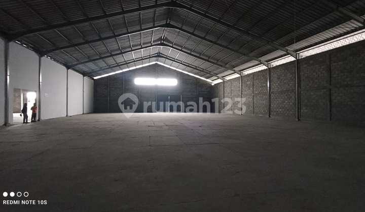 Mangkang Warehouse, Tugu, West Semarang. 1