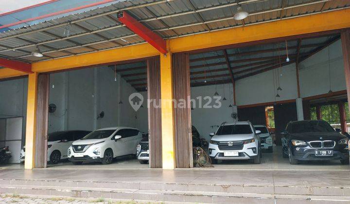 Gedung Showroom Puri Anjasmoro Semarang Barat . 2