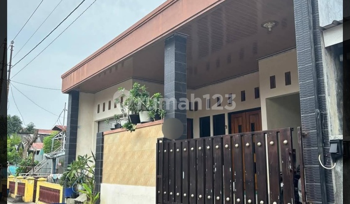 Rumah Tengah Kota di Jl Wiroto Krobokan Semarang Barat