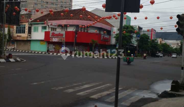 Ruko Pusat Kota di Jl Wahid Hasyim Kranggan Kauman Semarang Tengah 2