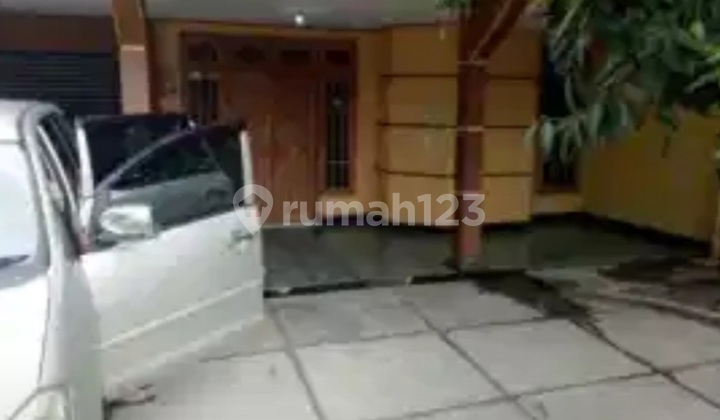 Rumah Luas Di Jl Medoho Dekat Jl Gajah Raya Gayamsari Semarang 2