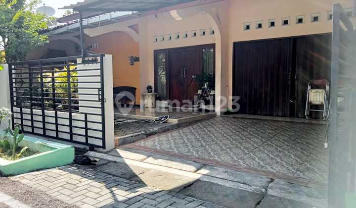 Rumah Cantik Pusat Kota di Jl Sentiaki Raya Bulu Lor Semarang Utara 2