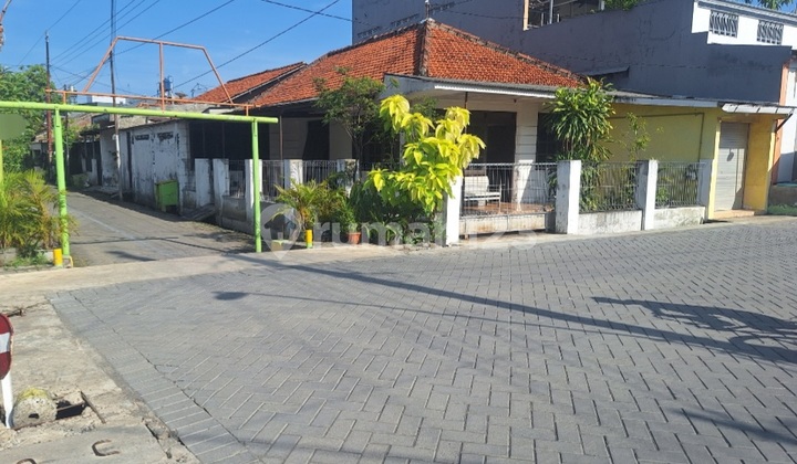 Rumah Lama Hook di Jl Tirtoyoso Rejosari Semarang Timur 2