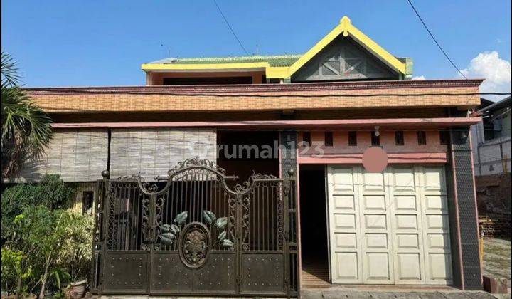 Rumah Besar Di Jl Mlatibaru Semarang Timur Harga Murah 1