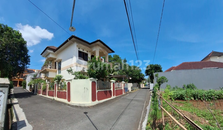 ( Banyumanik ) Rumah Semarang Atas Di Jl Karangrejo Semarang 2