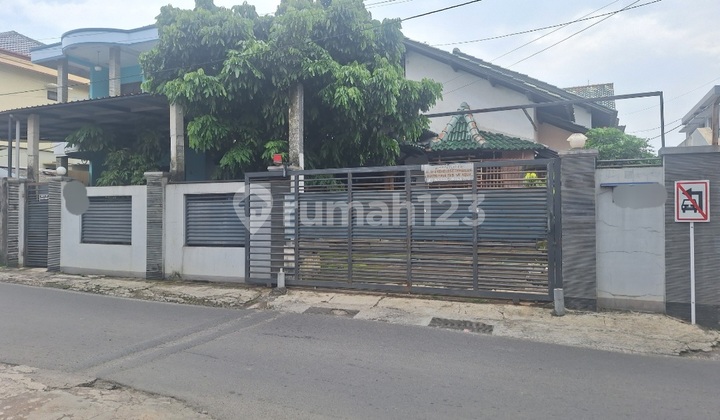 (Near Undip) Active Boarding House on Jl Iwenisari, Tembalang, Semarang 2
