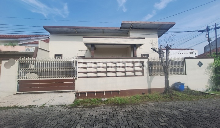 Rumah Hook di Jl Wanara Raya Pedurungan Tengah Semarang 1