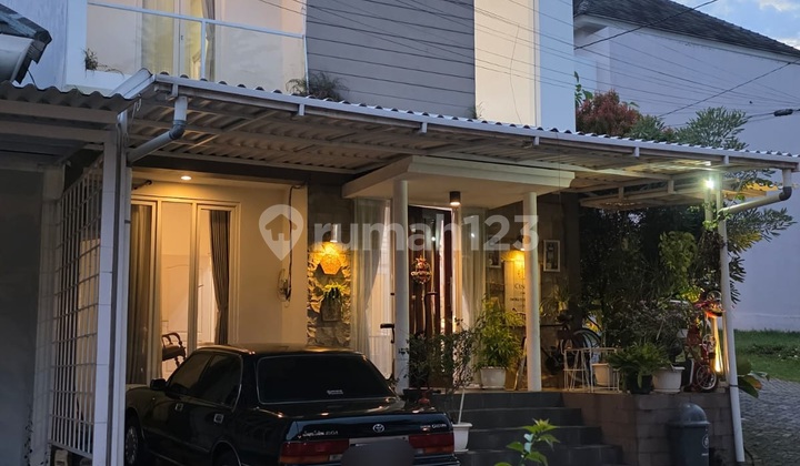 Rumah Cantik di Perum Eagle Hills Mangunharjo Tembalang Semarang 2